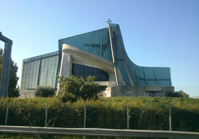 Iglesia de la Autopista del Sol