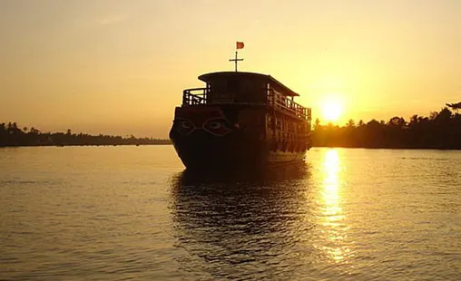 Mekong Emotion Cruise