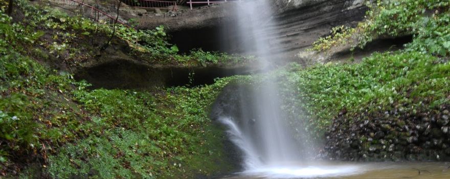 Niogataki Falls