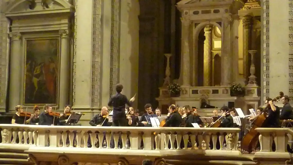 Hotels near Orchestra Musica Europea e Gruppi Associati (OMEGA)