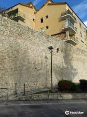 Mura dell'Aquila