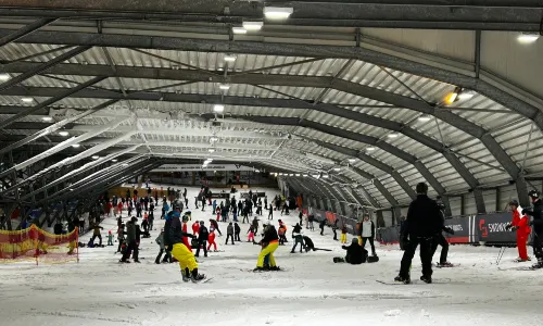 スノーワールド