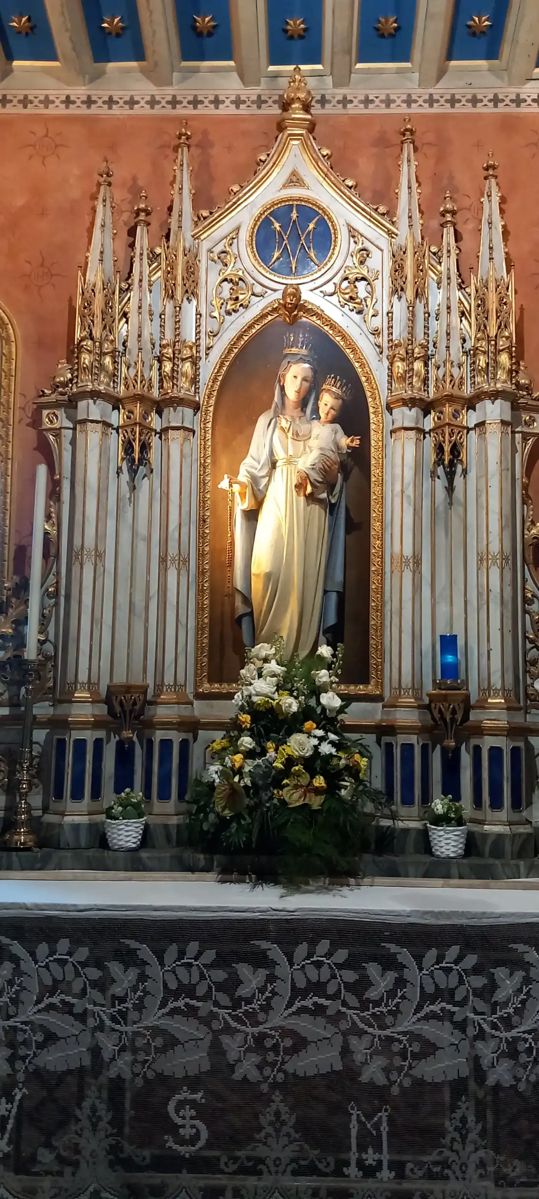 Các khách sạn gần Parish S.Gottardo