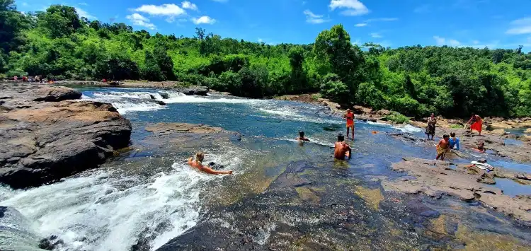 Hotels in Khum Pak Khlang