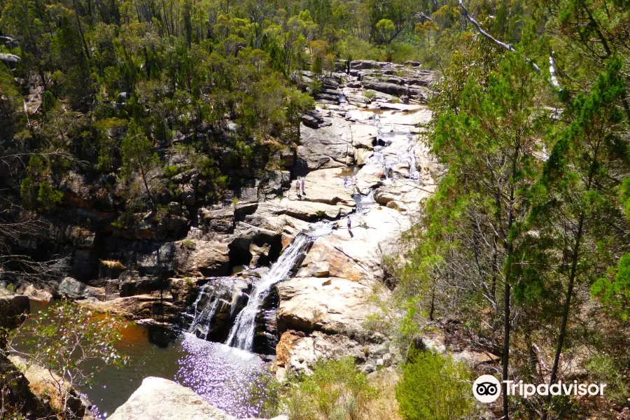 Woolshed Waterfalls