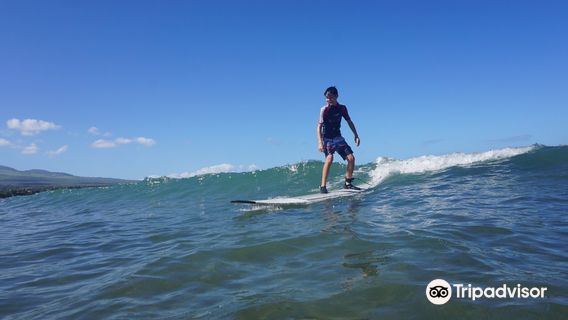 Maui Surf Lessons LLC