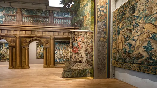 Le Musee de la Tapisserie