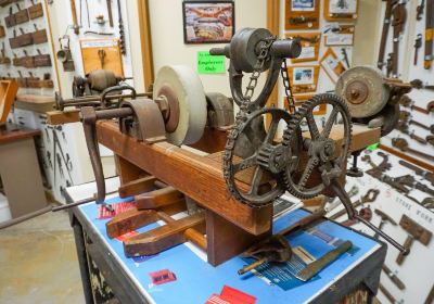Bolt's Antique Tool Museum