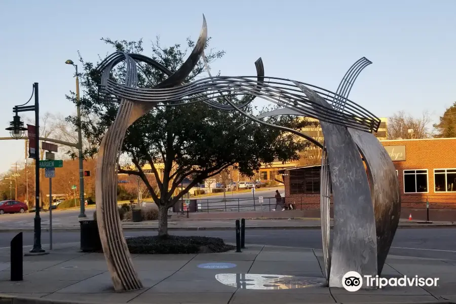 Hootie and the Blowfish Monument