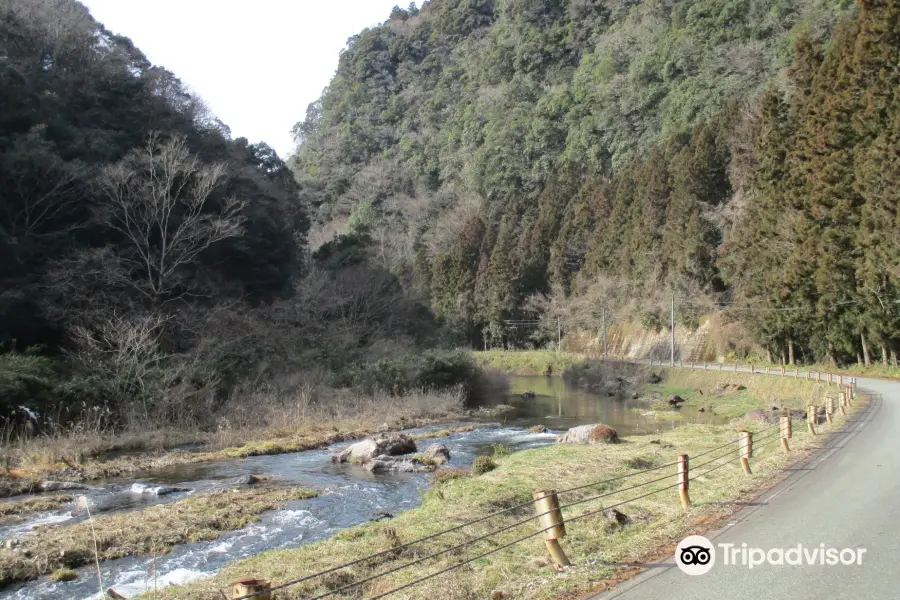 佐波川関水