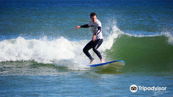 GoodFeeling Surf School