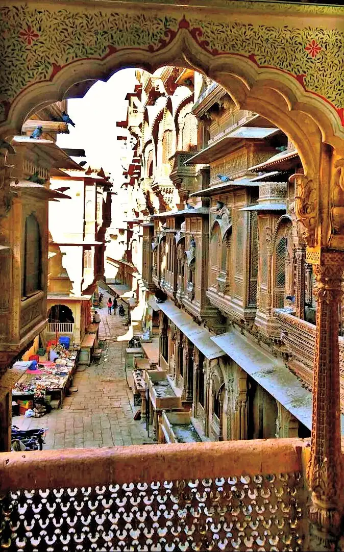Hotel dekat Gandhi Chowk Street