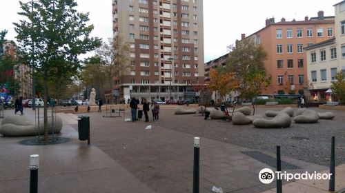 Place des Tapis