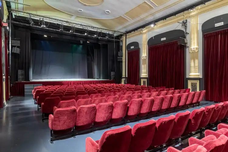 Hotels in der Nähe von Teatro Verdi