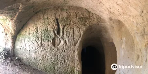 Grottes du Mont-Vully