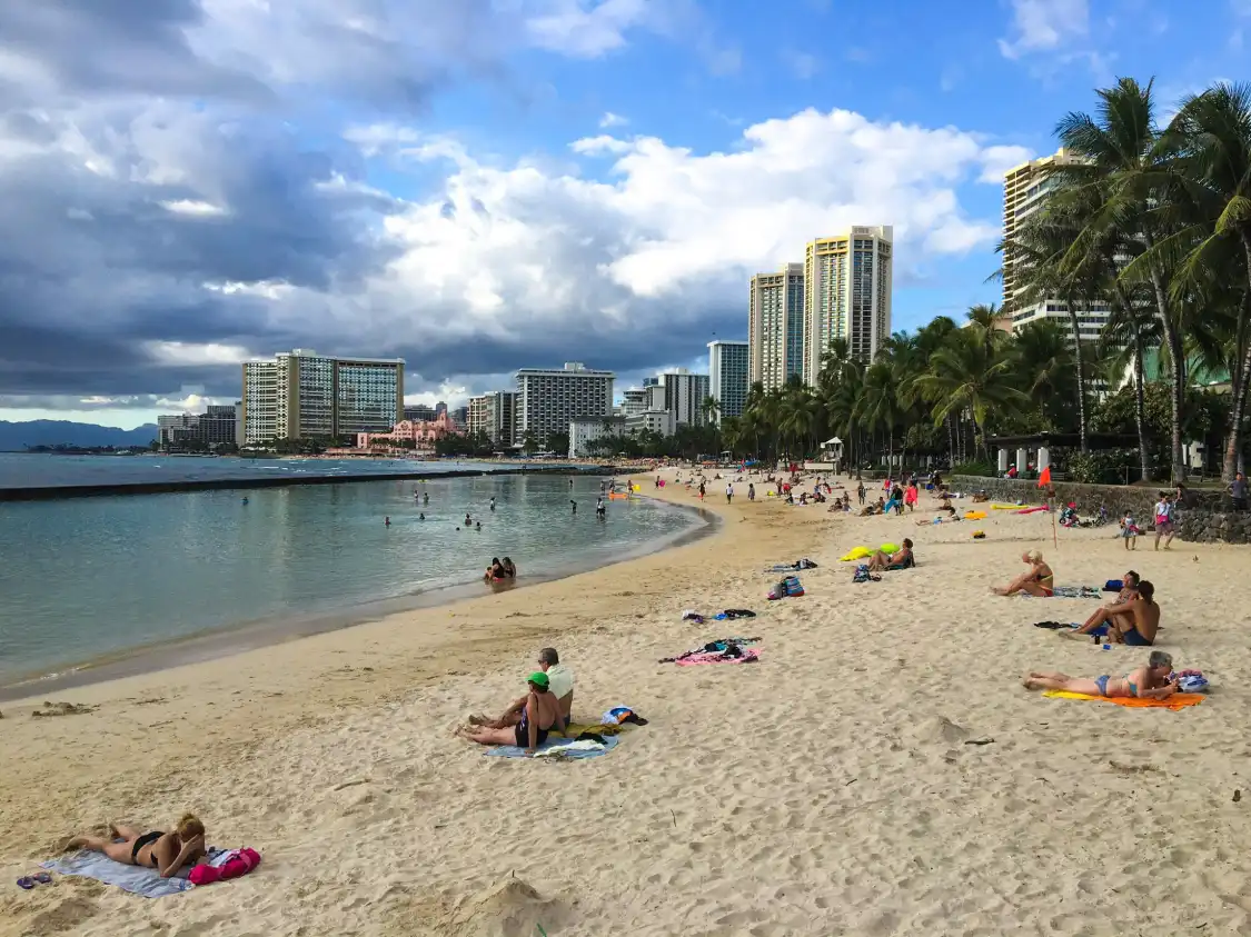 Hotels near Sans Souci Beach Park