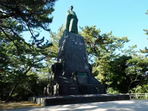 사카모토 료마 동상