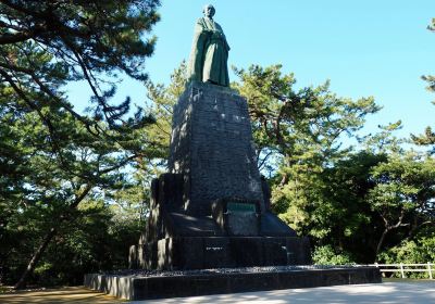 Ryoma Sakamoto Bronze Statue