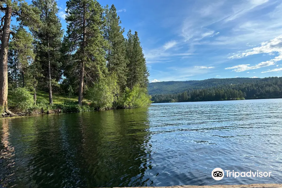 Curlew Lake State Park