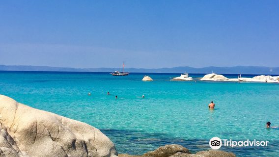 Kavourotrypes Beach