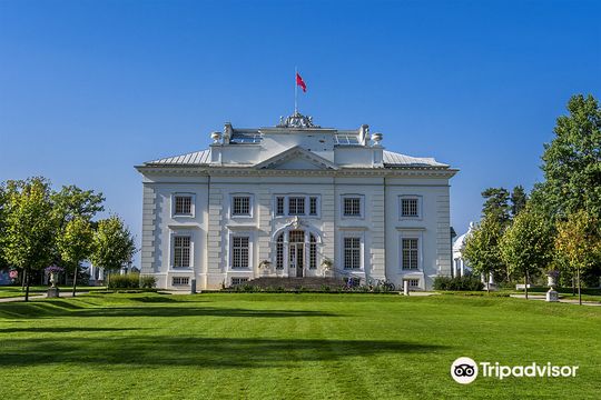 Užutrakio dvaro sodybos rūmai
