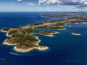 Beach Pinižule