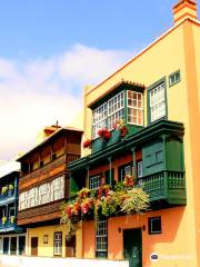 Balcones de la Avenida Marítima