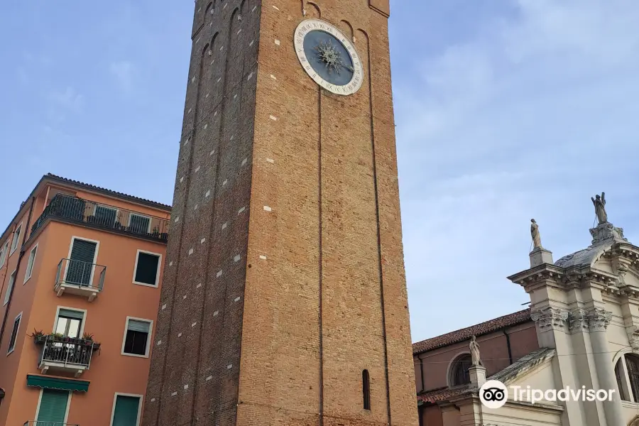 Torre dell'orologio S. Andrea