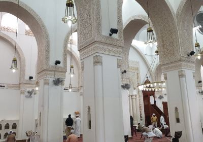 Masjid al-Qiblatain