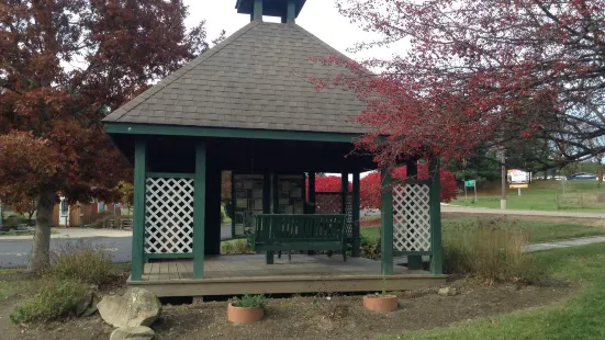 Hocking Hills Regional Welcome Center