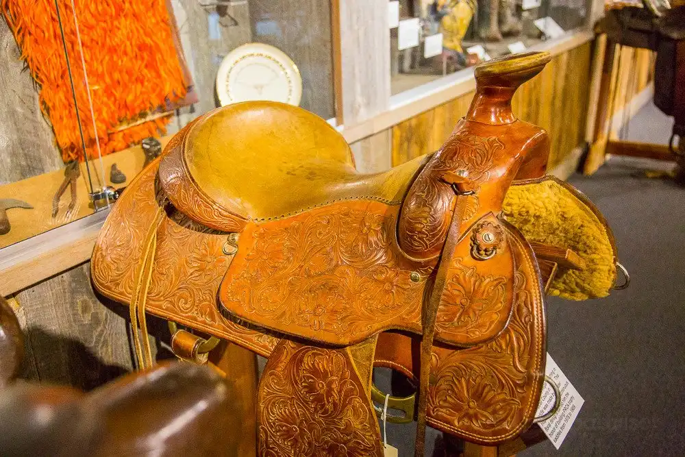 Hotels near Campbell County Rockpile Museum