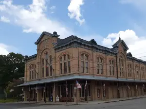 1886 Stafford Opera House