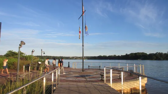 Leonardtown Wharf Park