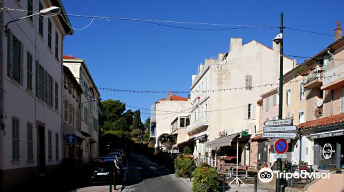 Giens Peninsula