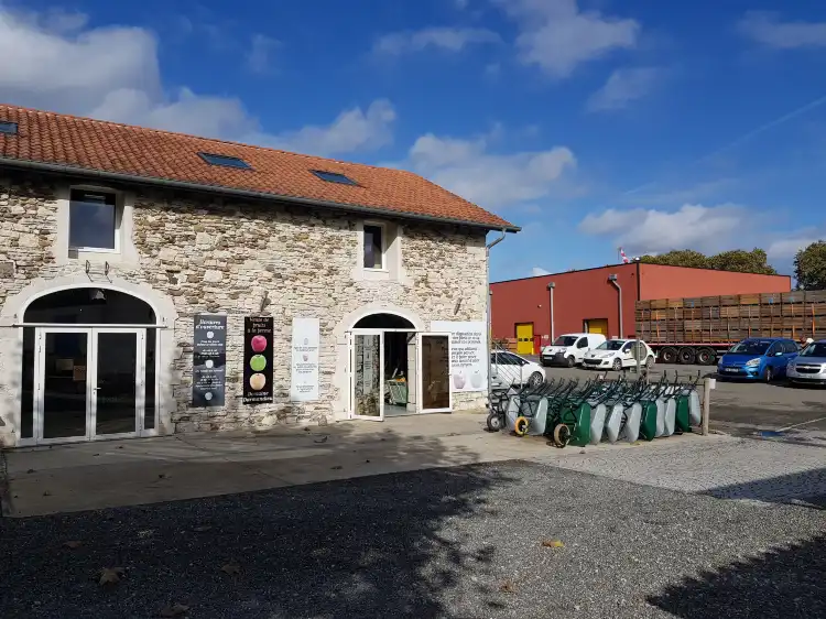 Hotels in Port-de-Lanne