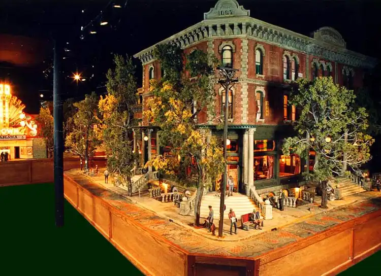 Hotels near The Michael Garman Museum & Gallery