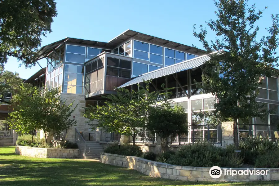 Patrick Heath Public Library