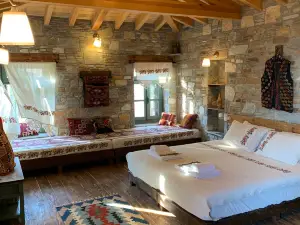 Old Doğanbey Houses