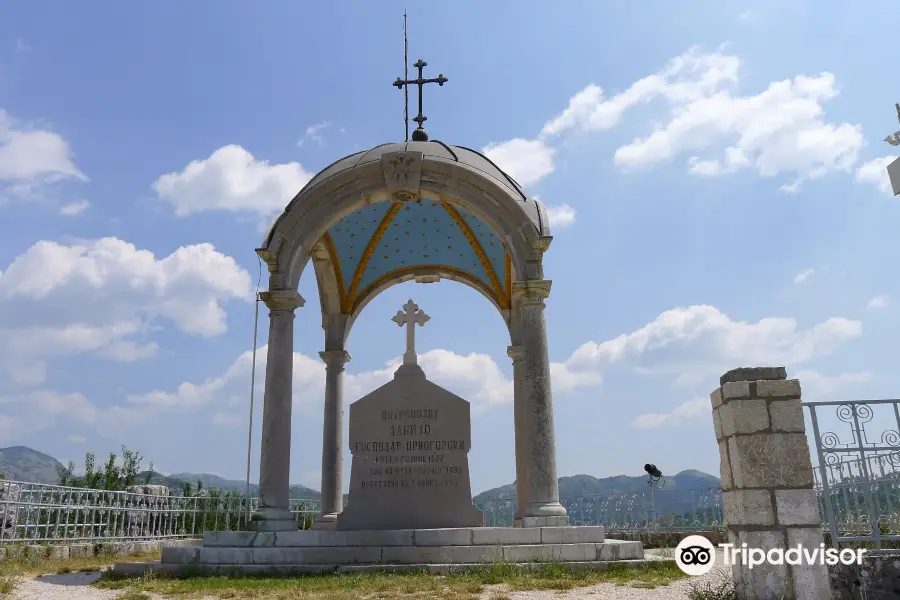 Mausoleum at Eagle Hill