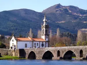 medieval bridge Ponte de Lima