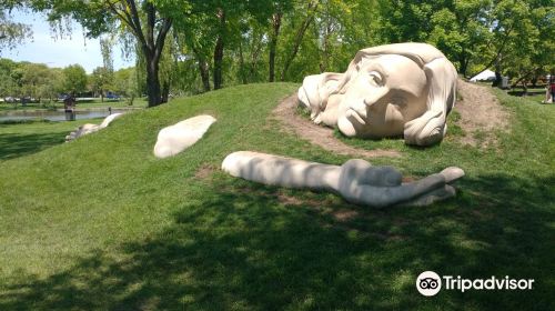 Chicago Athenaeum International Sculpture Park