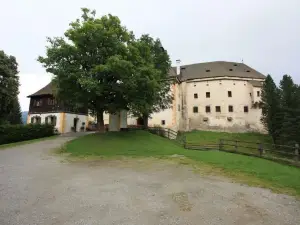 Schloss Moosham und Apartments beim Schloss