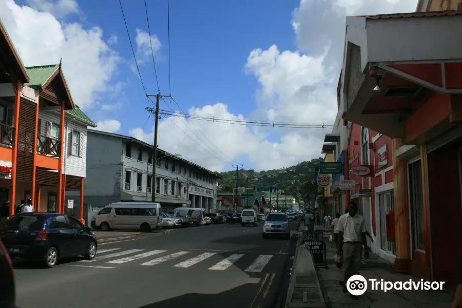 La Place Carenage