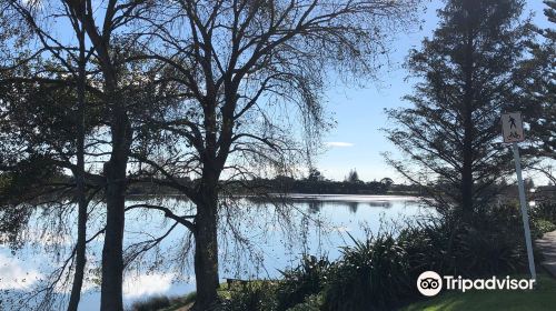 Te Ara Tahuna Estuary Cycleway and Walkway