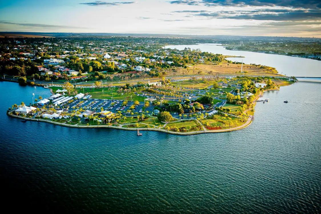 Hotels near Pontao do Lago Sul