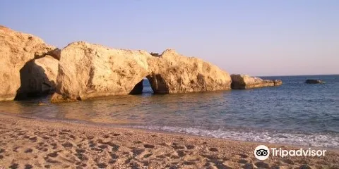 Michaliou Kipos Beach