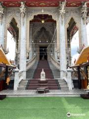 Wat Klang Bang Kaew