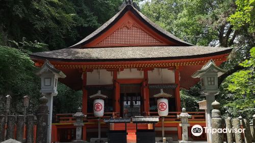 嚴魂神社