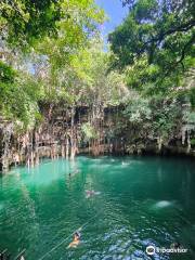 Cenote Yokdzonot