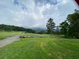 Mt Mitchell Golf Club